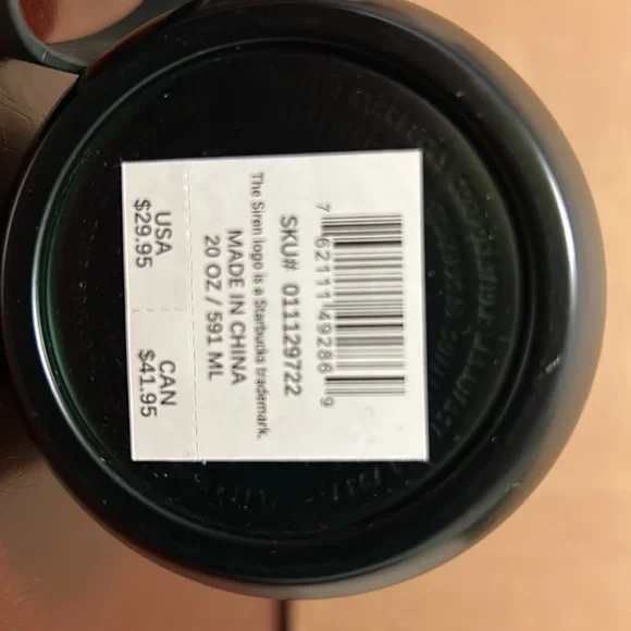 Starbucks 2022 Green Gradient Vacuum Insulated Water Bottle  20 OZ - 011129722 - Picture 6 of 6